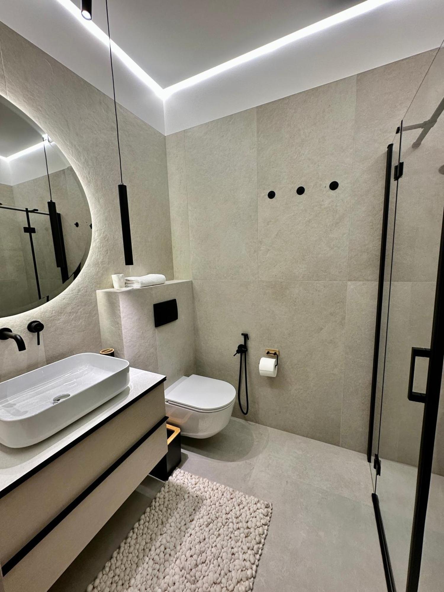 Other Apartments Ιβανό-Φρανκίβσκ Εξωτερικό φωτογραφία
