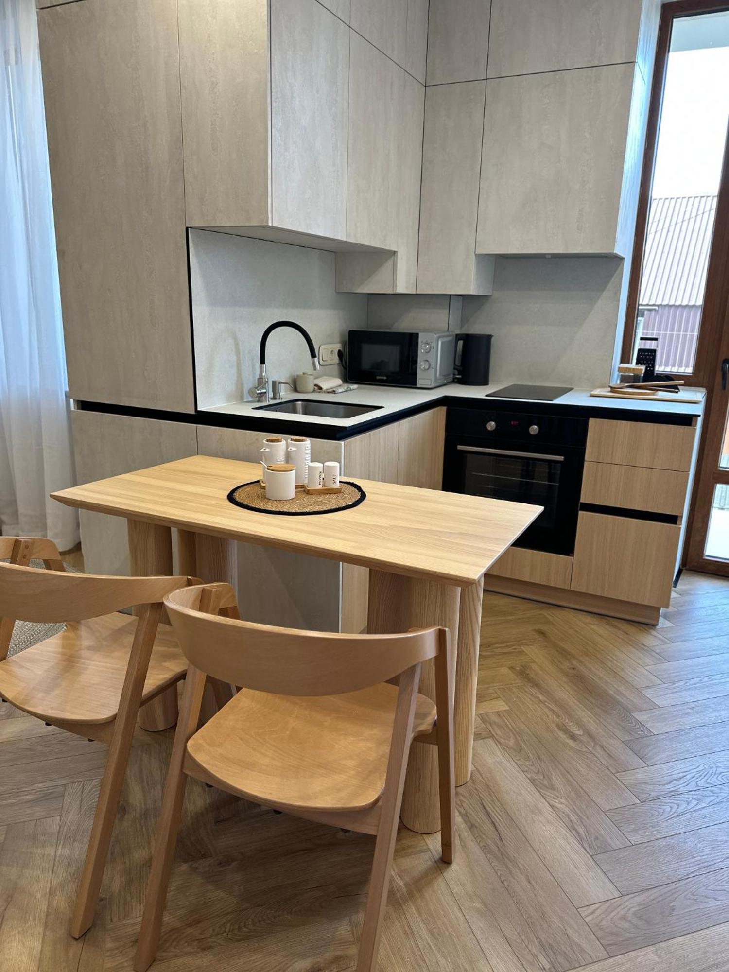 Other Apartments Ιβανό-Φρανκίβσκ Εξωτερικό φωτογραφία