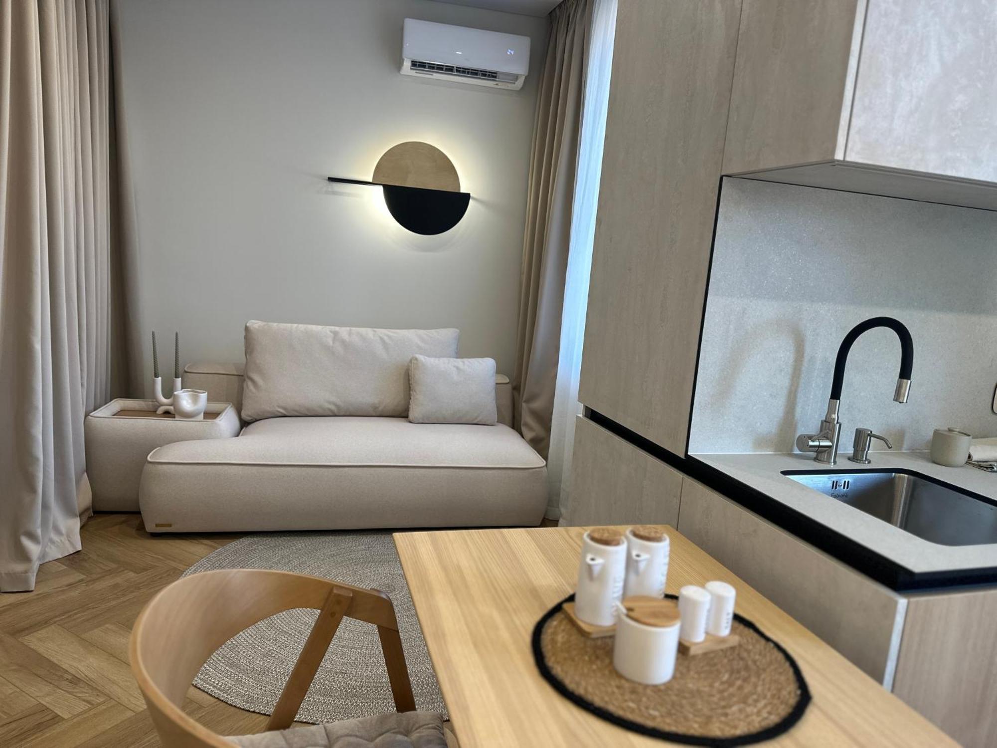 Other Apartments Ιβανό-Φρανκίβσκ Εξωτερικό φωτογραφία